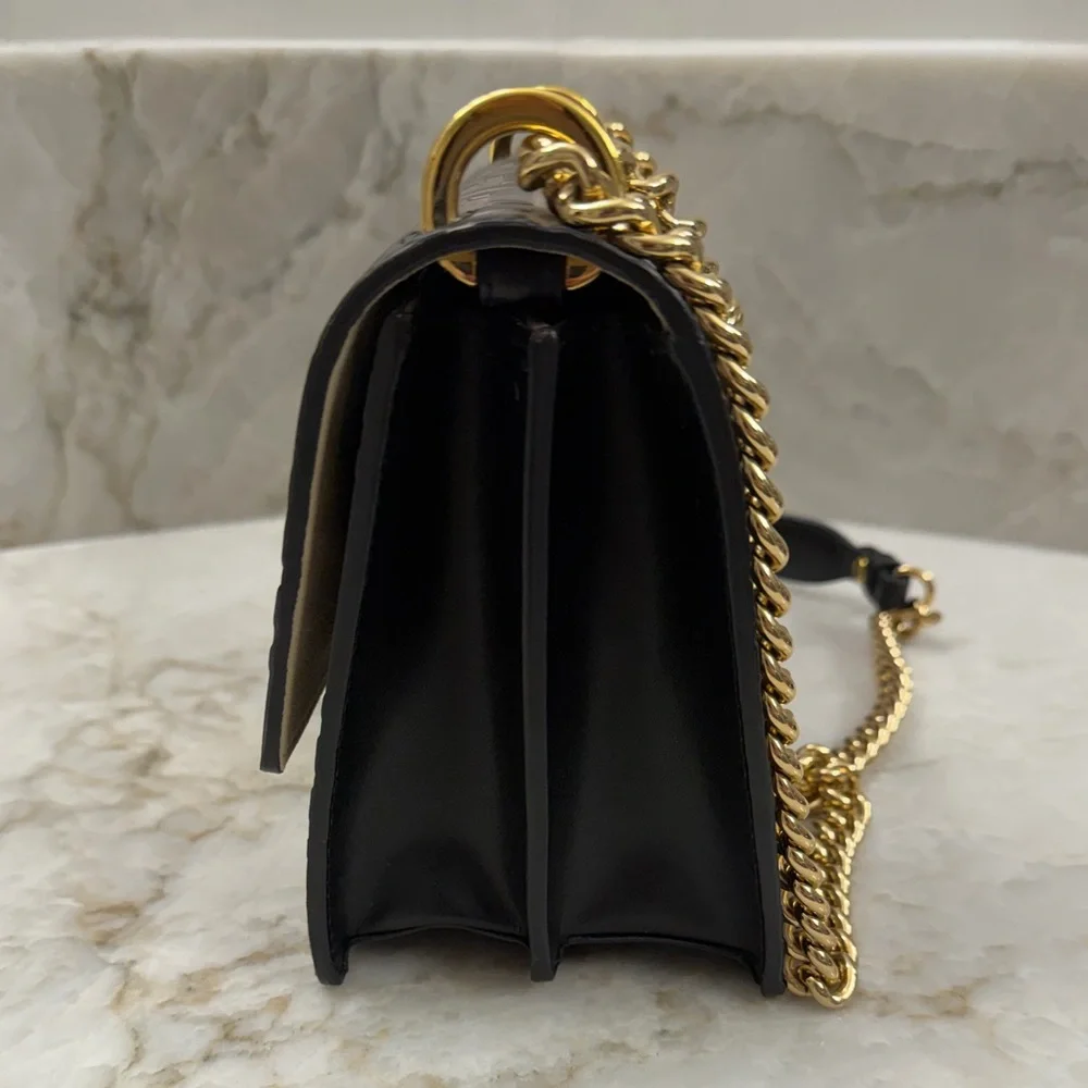 Fendi Kan I - Picture 4 of 15